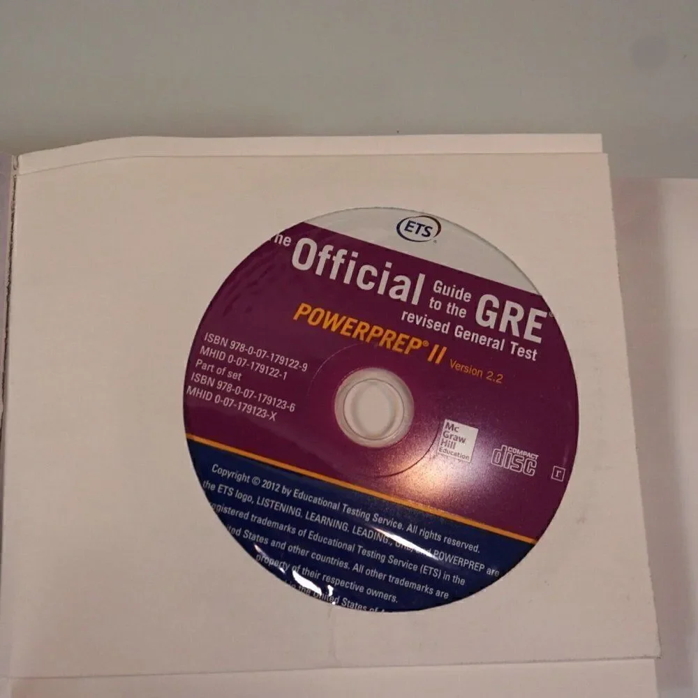 The Official Guide to the GRE Revised General Test 2nd Edition With CD 2012 PB